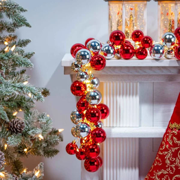 Gerson International 58.5-Inch Long Electric Red And Silver Lighted Ornament Strung Garland