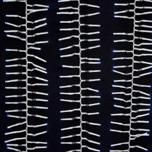Kurt Adler 1000-Light 32.8-Foot Cool White Led Cluster Garland