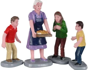 Lemax Village Collection Family Tradition, Set Of 4 #02945