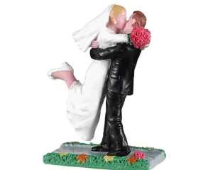 Lemax Village Collection The Newlyweds #02927