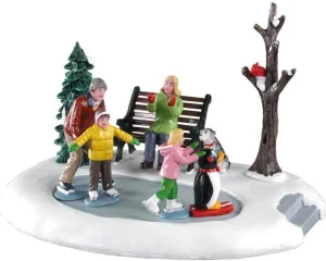Lemax Village Collection Beginner Skaters #93424