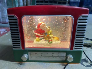 Arys Imports Red And Green Antique Radio With Led Warm White Light Up Santa With Toys Scene Spinning Glitter Waterglobe